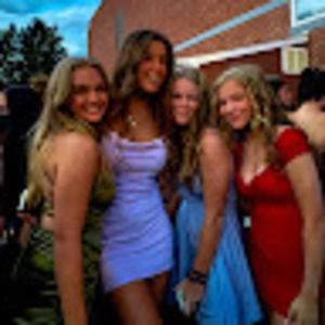 Meet your Posher, Kaelyn